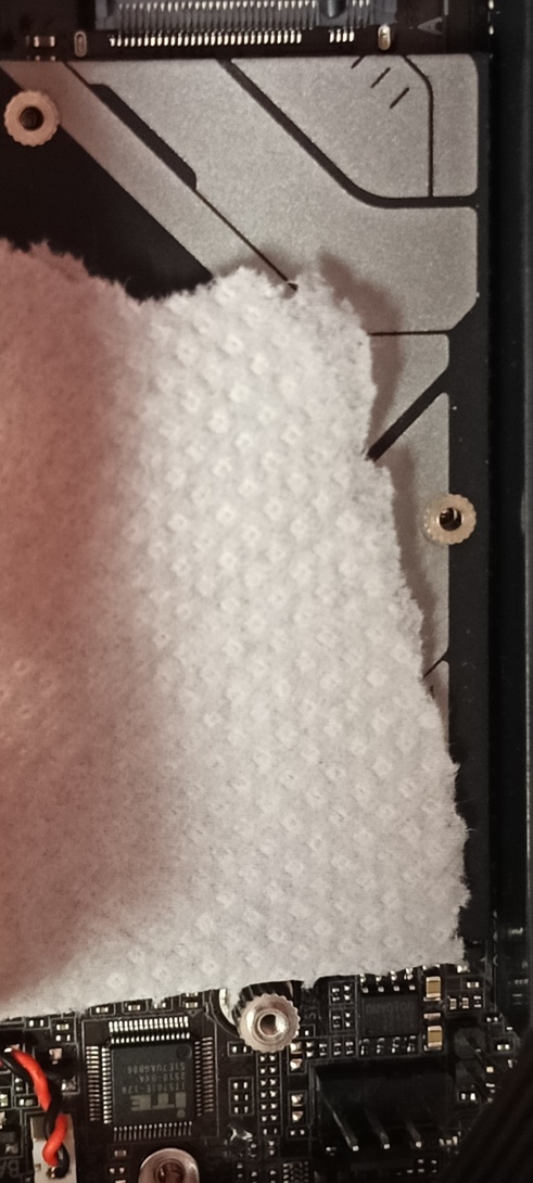 1000135883