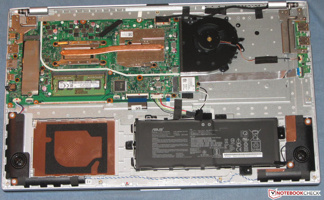 AsusVivobook17F712FAInnereien