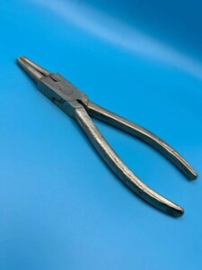 Плоскогубцы оцинкованные с округленным носом 160 мм